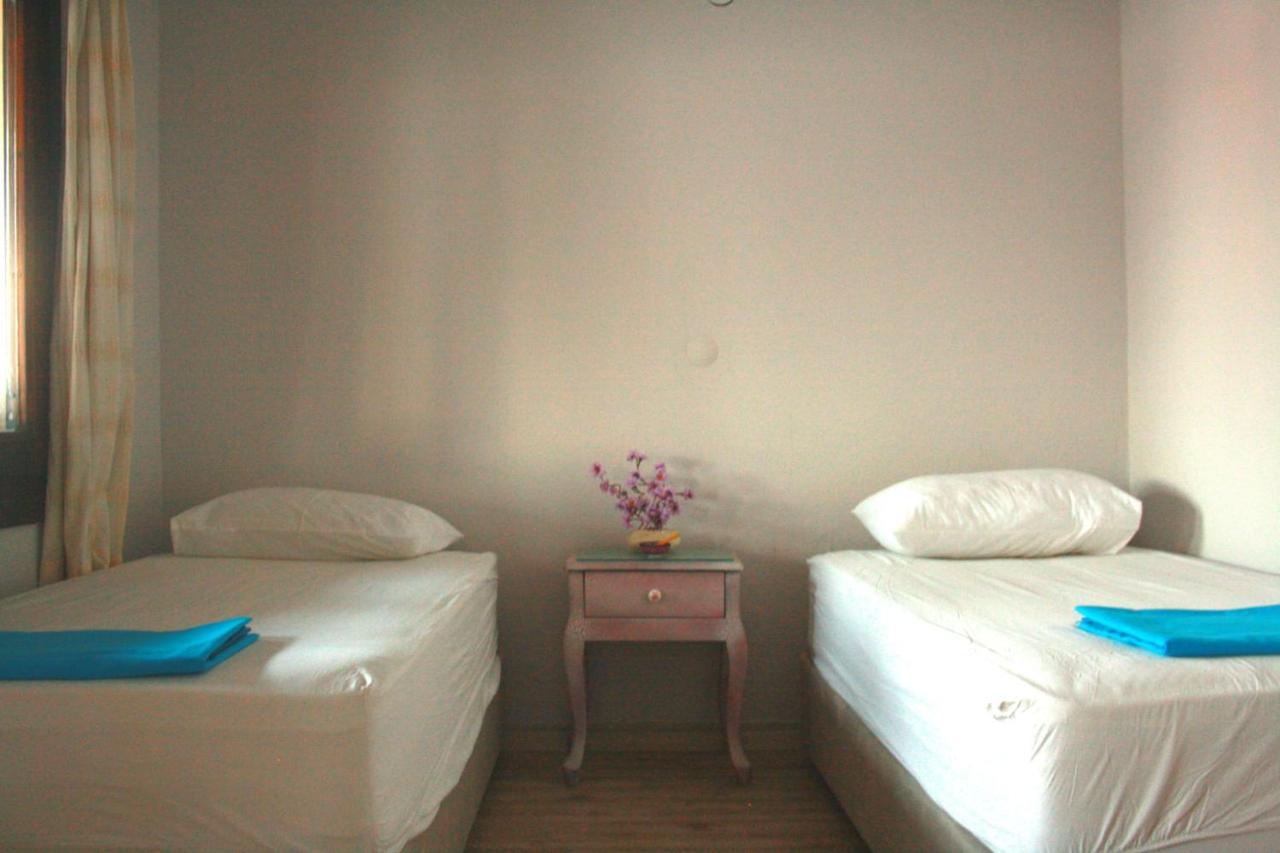 בודרום La Luna Hostel מראה חיצוני תמונה