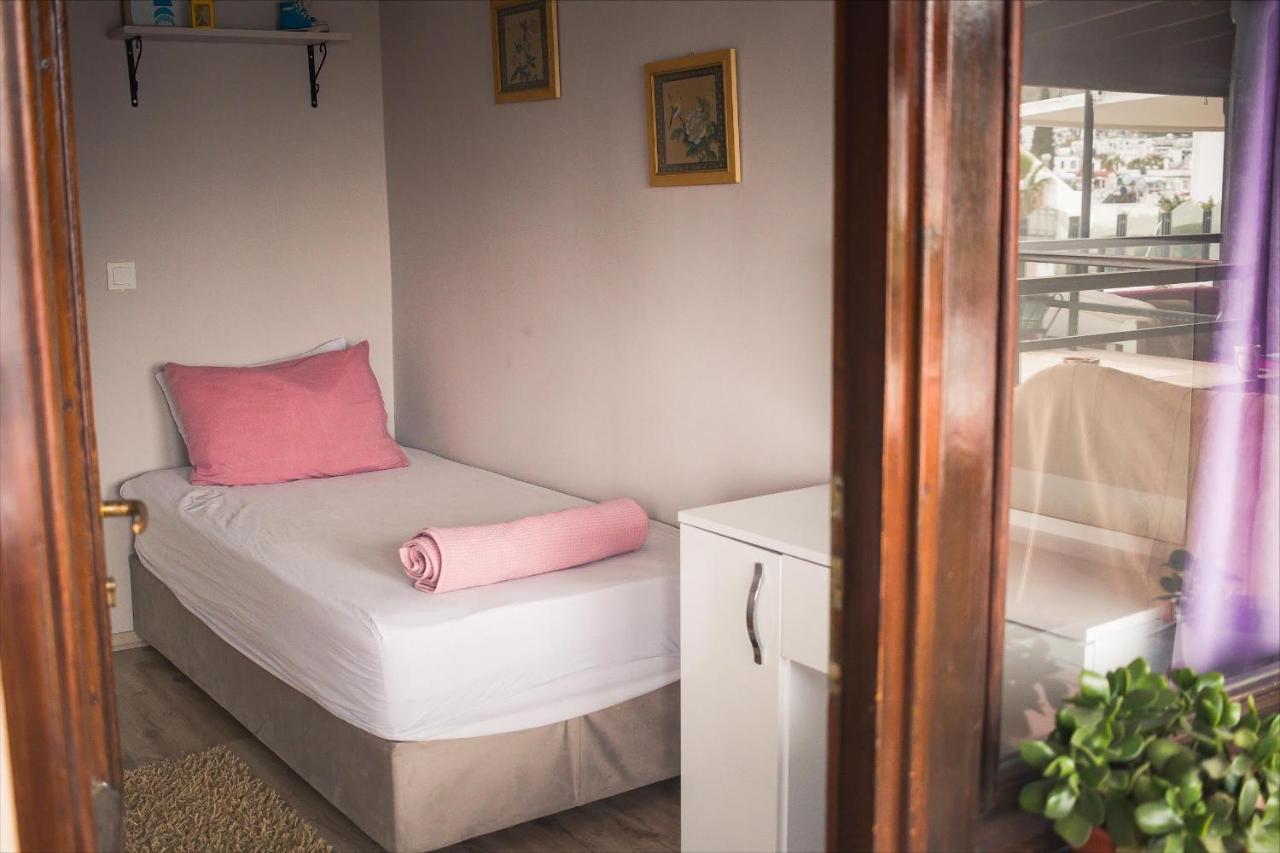 בודרום La Luna Hostel מראה חיצוני תמונה